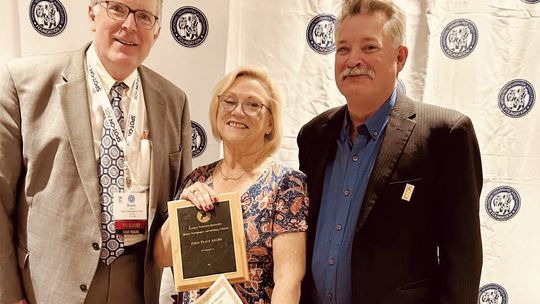 Cedar County News collects national honors at annual newspaper convention