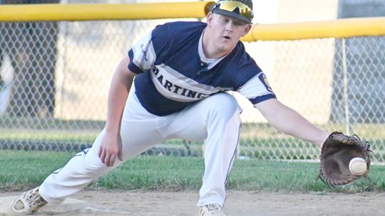 Detlefsen helps Senior Legion team pick up wins
