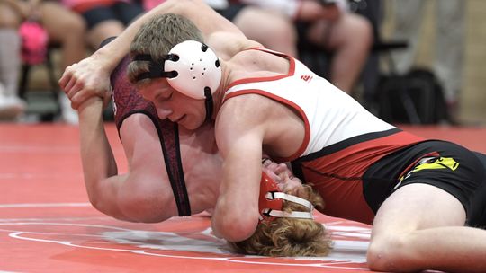 Reimers earns gold to lead Randolph wrestlers