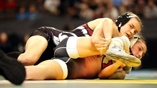 State Girls wrestling - semis
