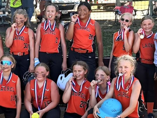 10U girls take home runner-up medals