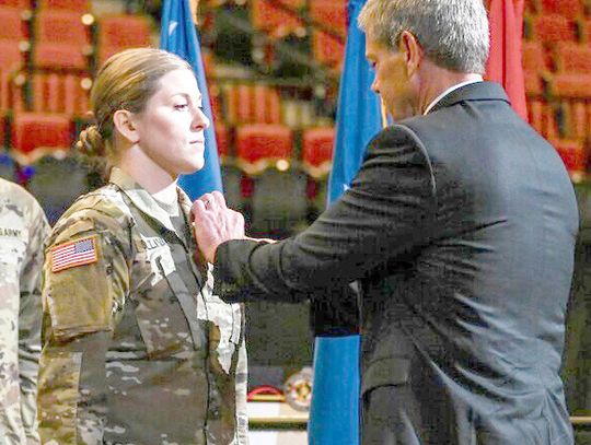 Area native receives heroism medal for her quick response in fatal car crash