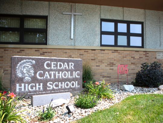 Cedar Catholic releases honor roll