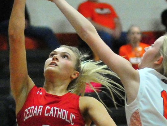 Cedar girls on a three-game win streak