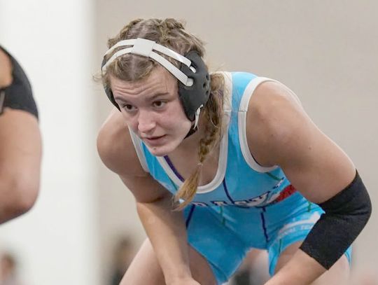 Cedar wrestlers compete for Nebraska teams