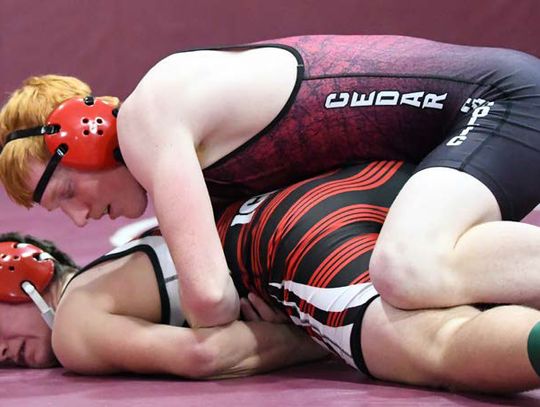 Cedar wrestlers earn medals at Wakefield