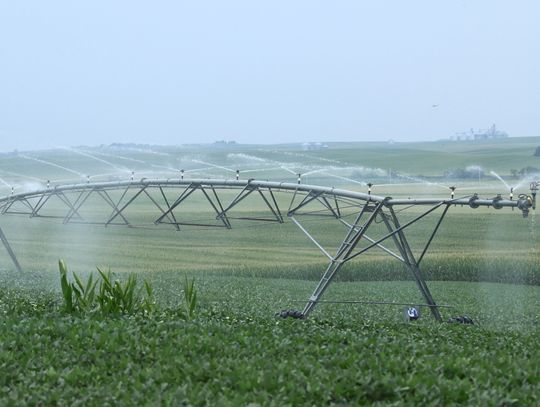 Center pivot irrigation systems