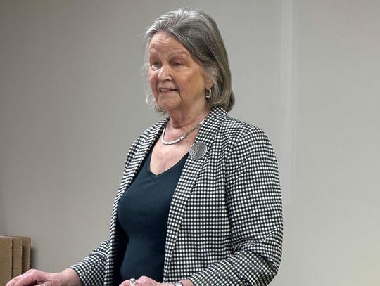 Cleo Waters presents at Lied Randolph Library