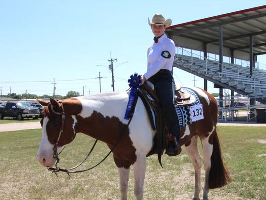 County residents fare well at State Horse Show