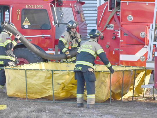 Crews respond to grain bin fire