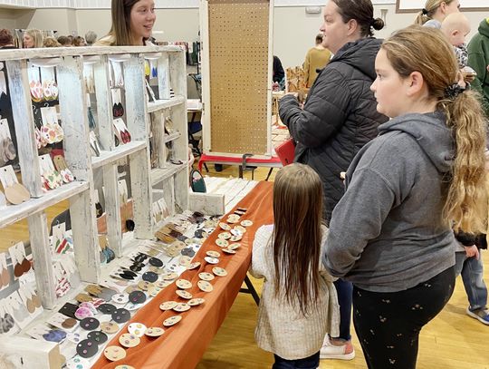 Fall craft show benefits community