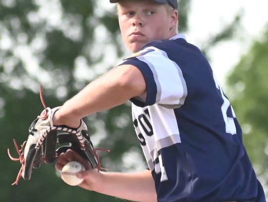 Fischer leads Juniors against Wakefield