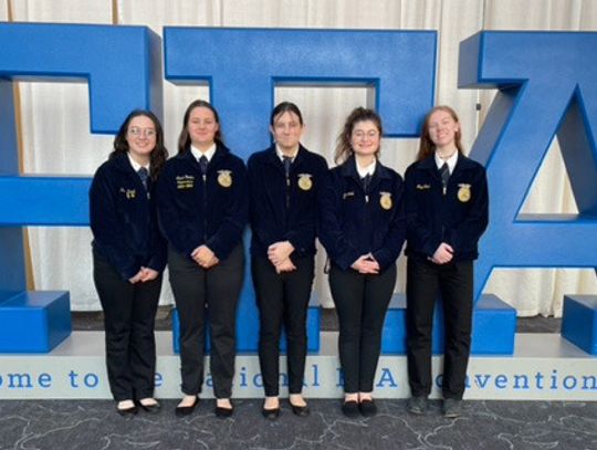 Hartington-Newcastle FFA members attends national convention