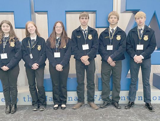 Hartington-Newcastle FFA students attend national convention