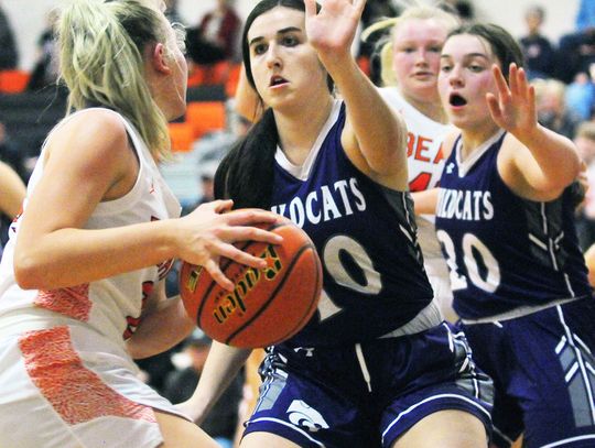 HNS Lady Wildcats run into some rough waters