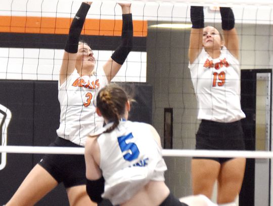 Lady Bears claim GNAC volleyball title