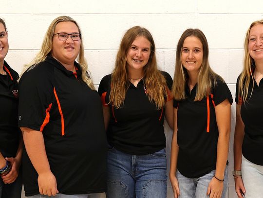 LCC Girls Golf team