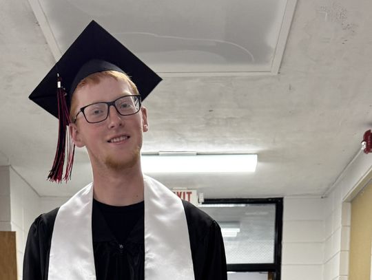 Students take part in Graduation Walk
