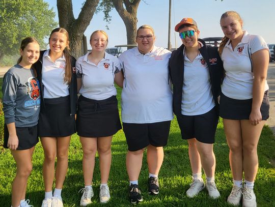 The LCC girls’ golf team