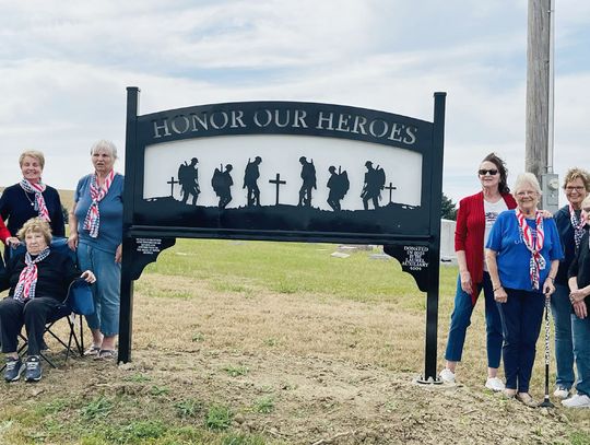 VFW Auxiliary honors local heroes with new sign