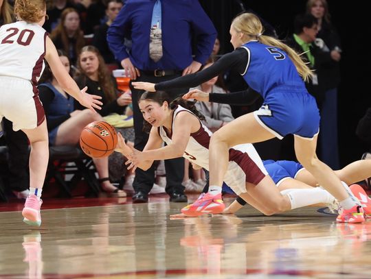 Wynot girls advance to State title game