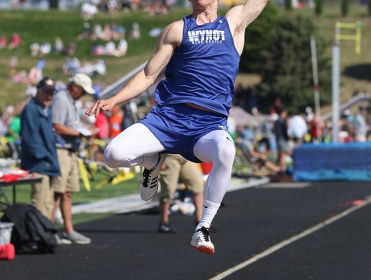 Wynot State Track - Photo Gallery