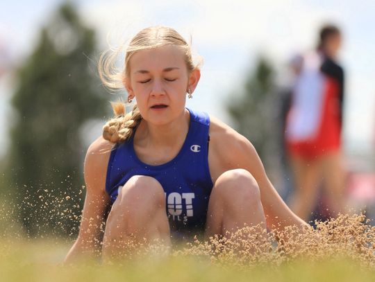 Wynot track athletes earn medals at Hartington