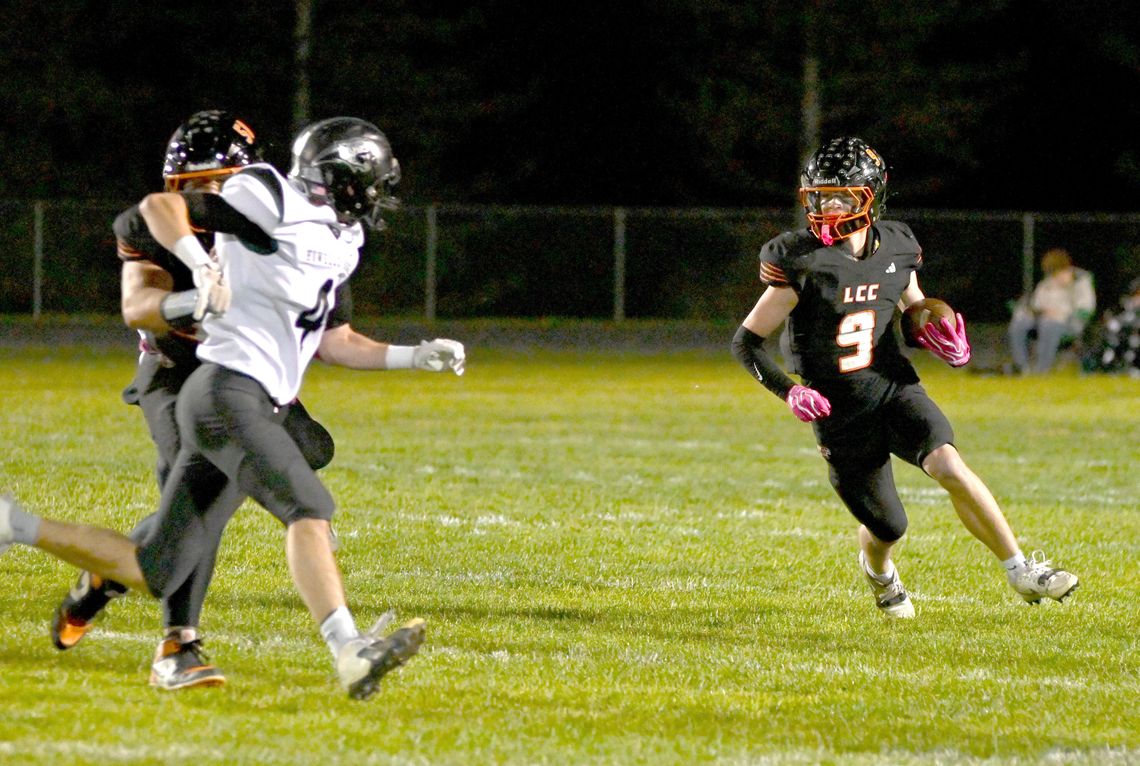 Bears earn third seed Bears earn third seed