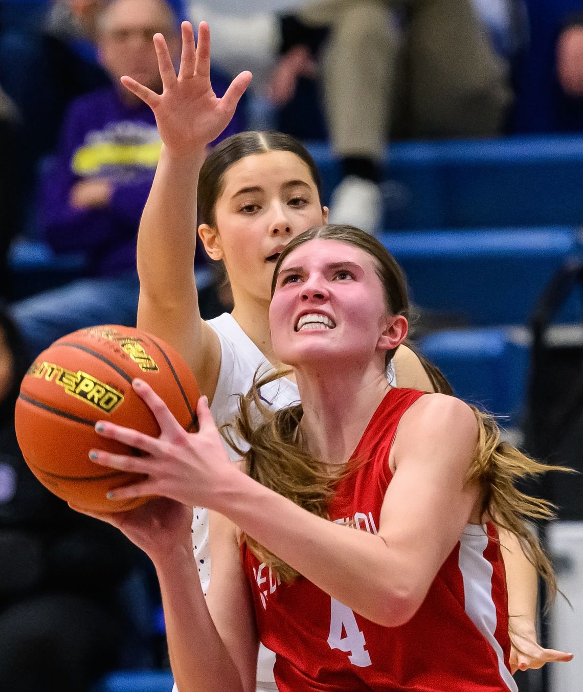 Cedar Catholic’s Katelyn Arens