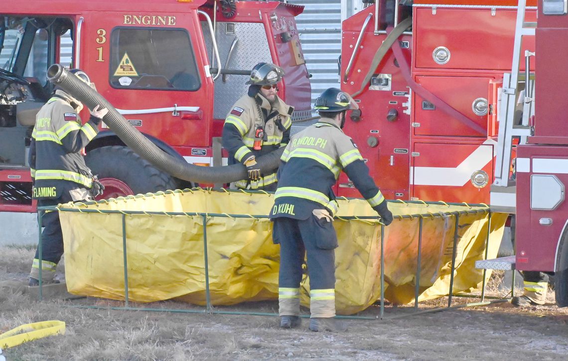 Crews respond to grain bin fire