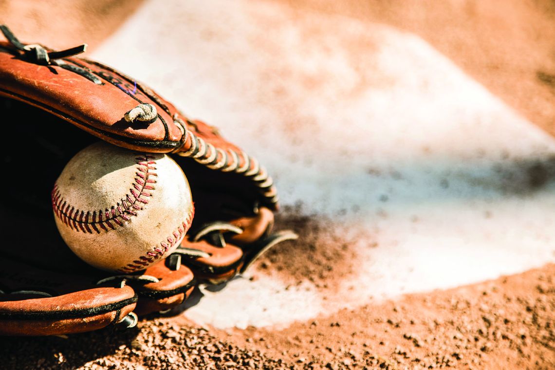 Expos take down Crofton in extra innings