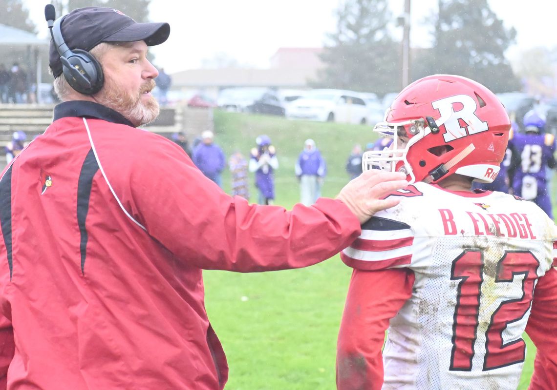 Football season ends with loss to rival Wausa