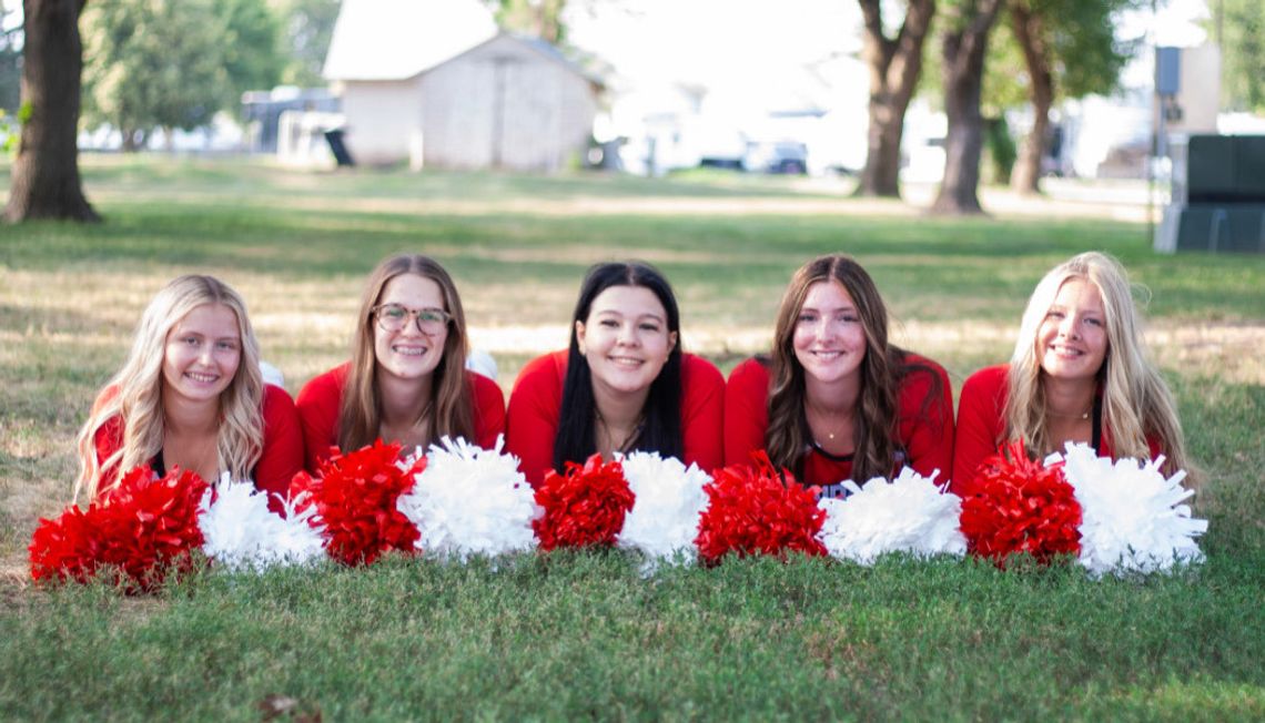 Go, fight, win: New cheerleading squad amps school spirit Go, fight, win: New cheerleading squad amps school spirit