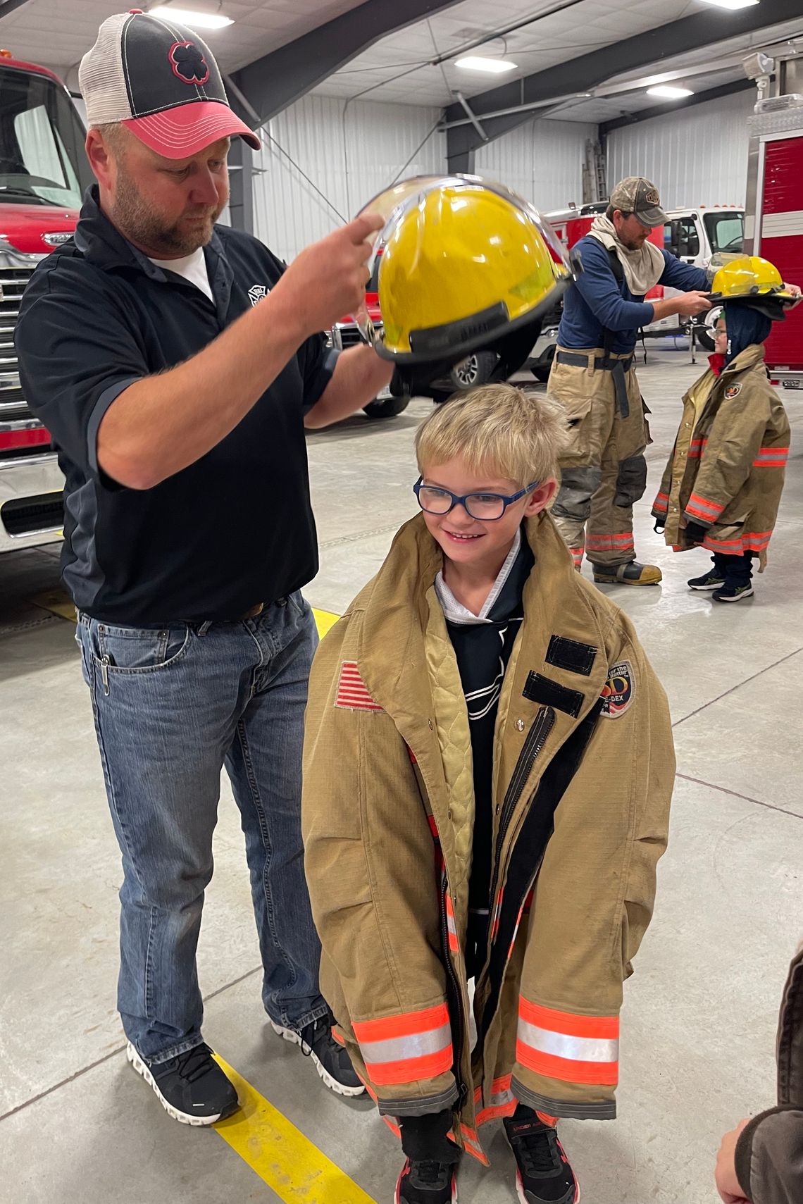 HNS Kindergarteners visit Fire Hall