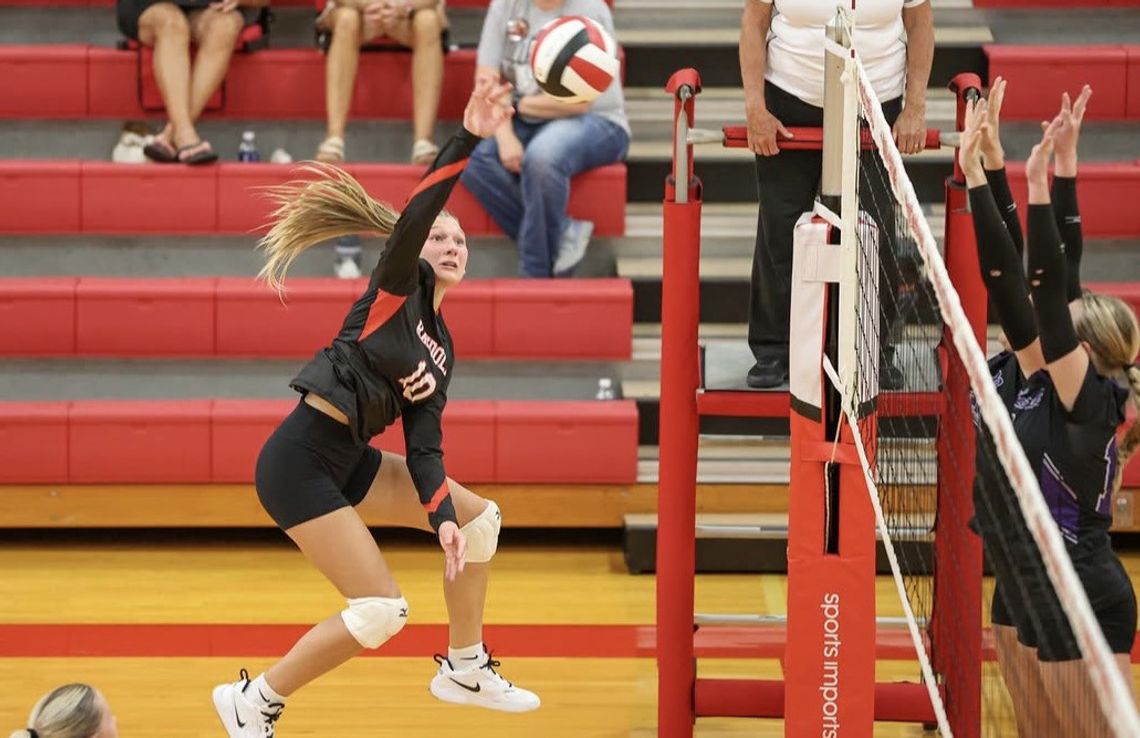 Lady Cards fall to Stuart, HNS Lady Cards fall to Stuart, HNS