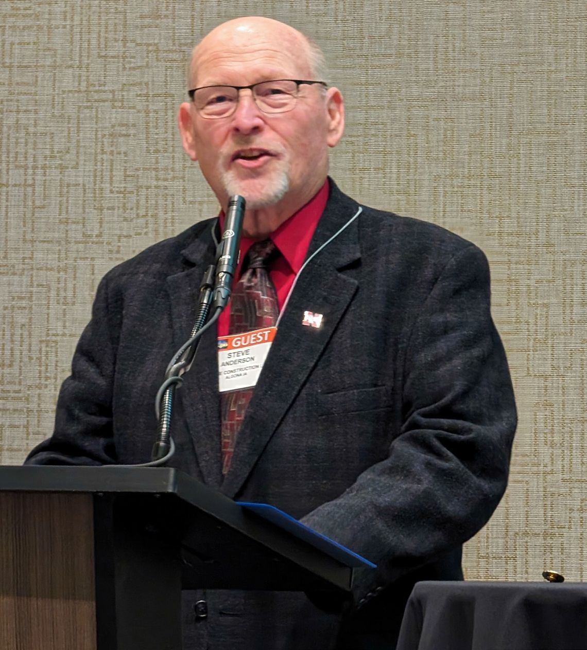 Laurel native is honored at Neb. Agri-Business Expo