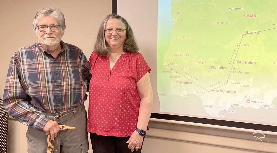 Randolph couple discuss Spain trip at meeting