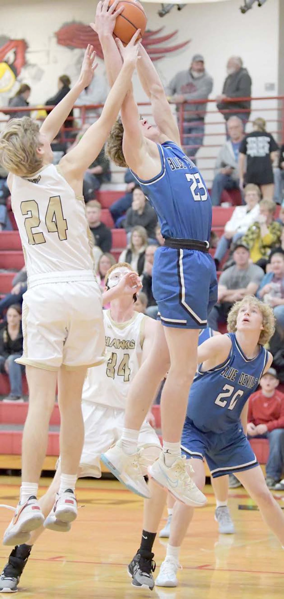 Strong defensive effort leads GACC past Wynot