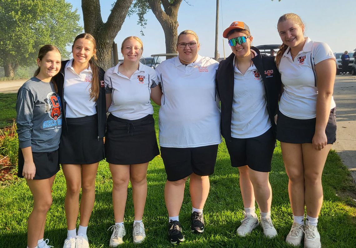 The LCC girls’ golf team