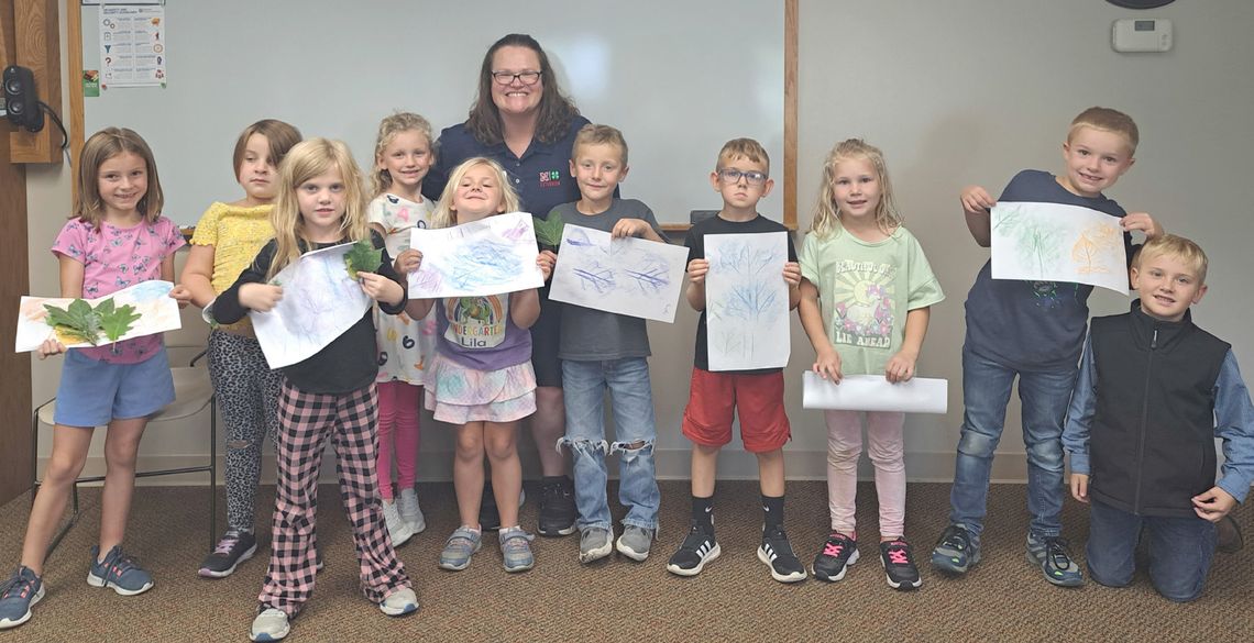 UNL Extension works with youth at Hartington, Randolph libraries