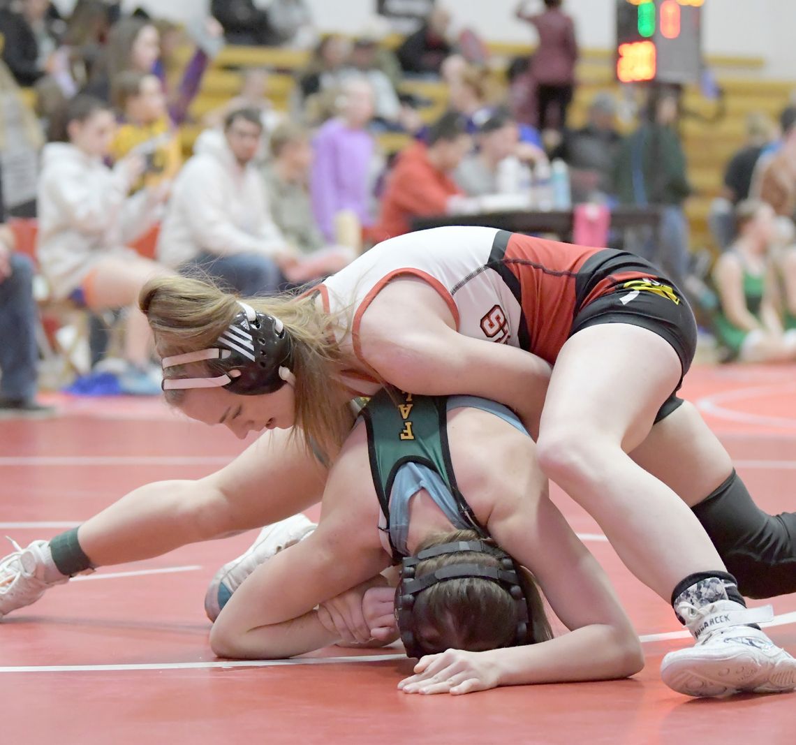 Wrestlers see lots of action, many big wins