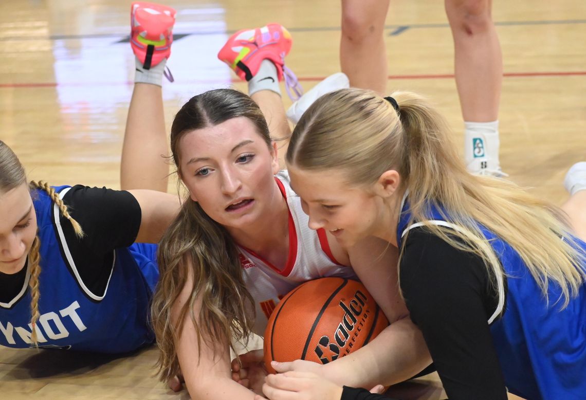 Wynot girls earn semifinal win