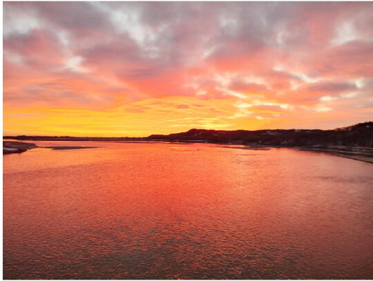 Second Place - Les Ernst “Missouri River Sunrise”